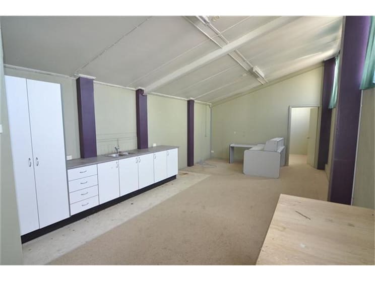 Click to view all images (Suite A)/25-31 Bishopsgate Street Wickham NSW 2293 - Image 1