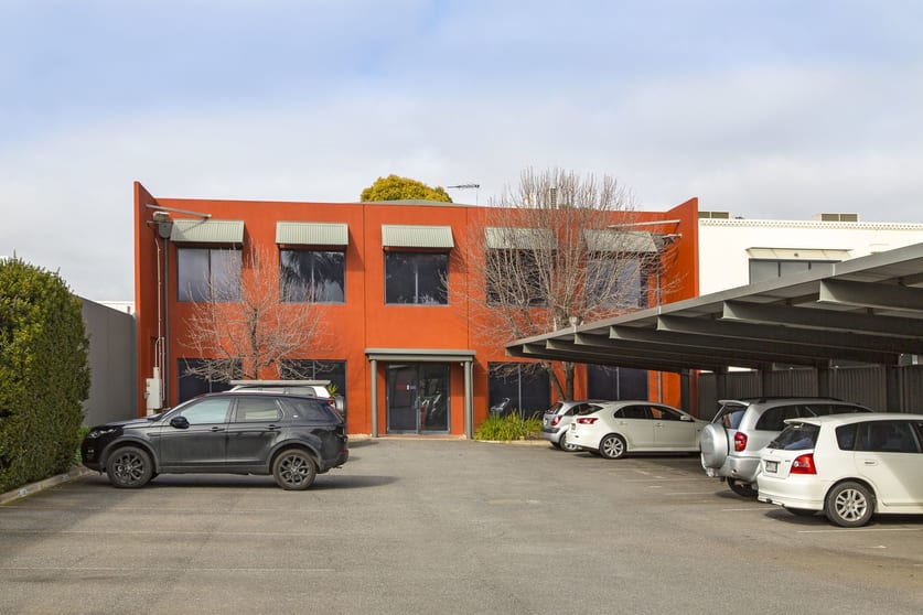 Click to view all images Level 1/88 Henley Beach Road Mile End SA 5031 - Image 2