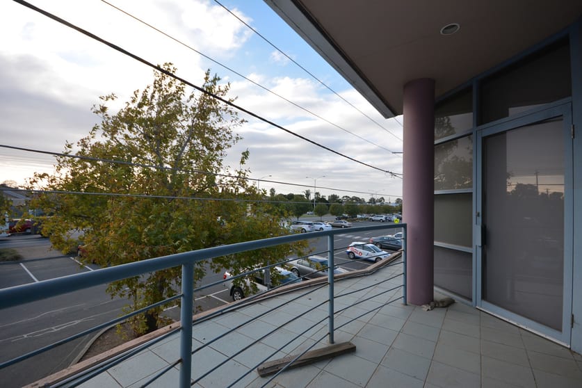Click to view all images 3/203 Melrose Drive Tullamarine VIC 3043 - Image 3