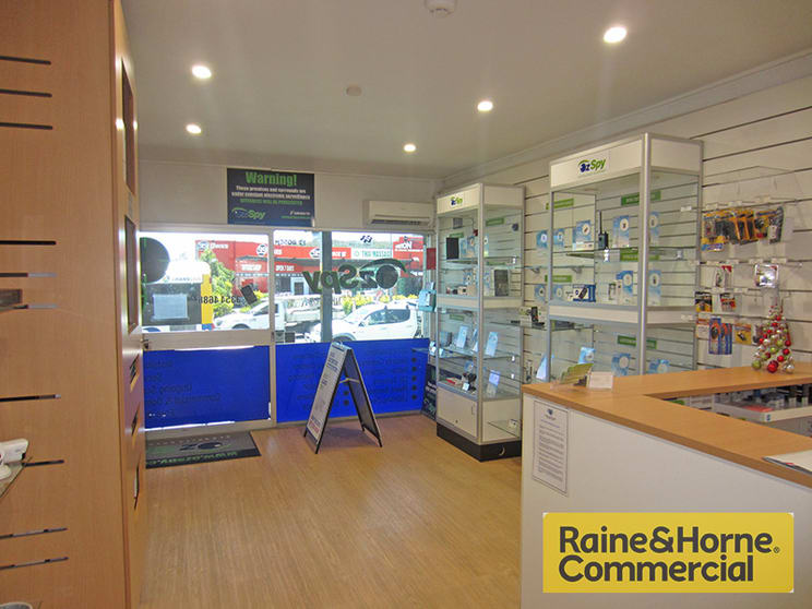 Click to view all images Everton Park QLD 4053 - Image 2