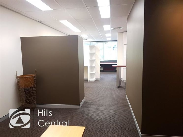 Click to view all images 2.04a/1 Burbank Place Baulkham Hills NSW 2153 - Image 2