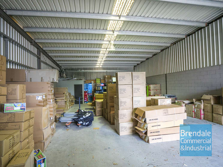 Click to view all images Lawnton QLD 4501 - Image 2