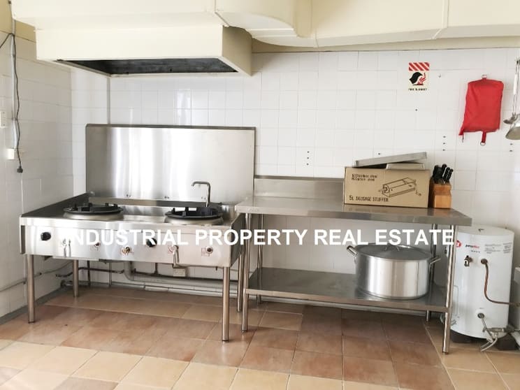 Click to view all images Lansvale NSW 2166 - Image 3