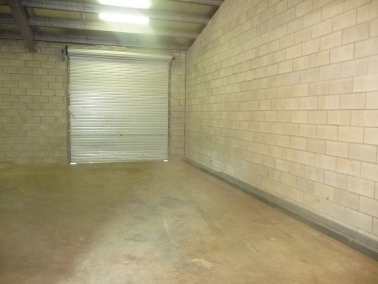 Click to view all images 15/9 Charlton Court Woolner NT 0820 - Image 3