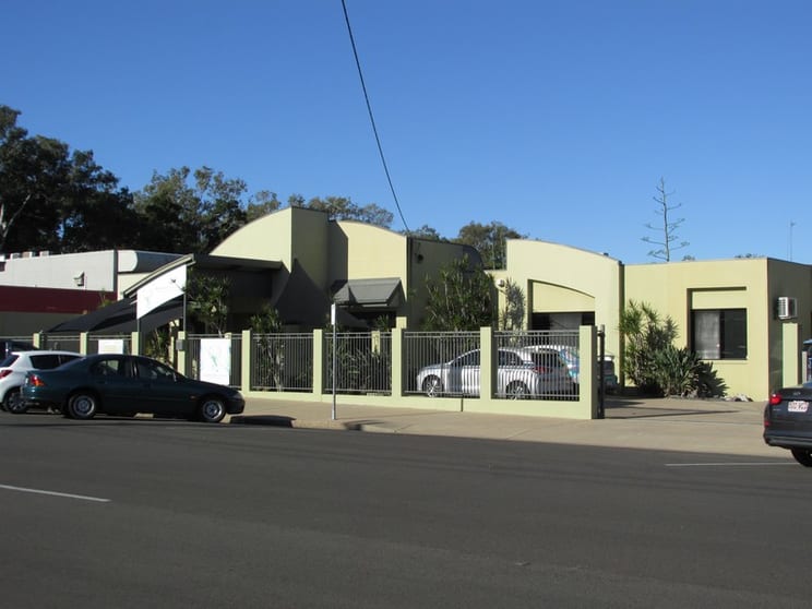Click to view all images 6 Tavistock Street Torquay QLD 4655 - Image 1