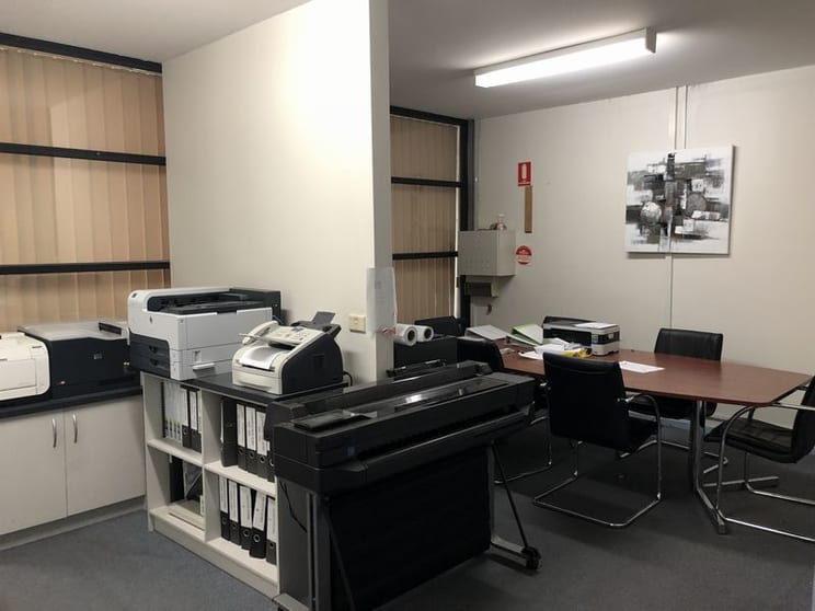 Click to view all images 29 Superior Drive Dandenong VIC 3175 - Image 3