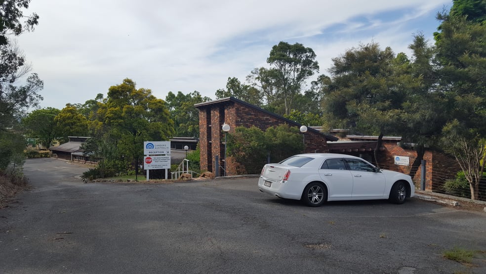 Click to view all images Ern Harley Drive Burleigh Heads QLD 4220 - Image 1