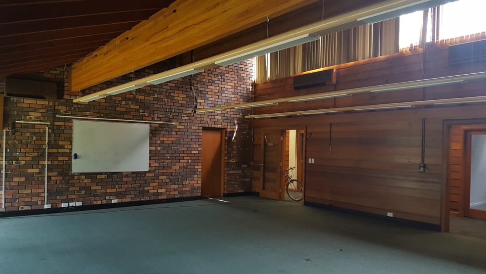 Click to view all images Ern Harley Drive Burleigh Heads QLD 4220 - Image 3