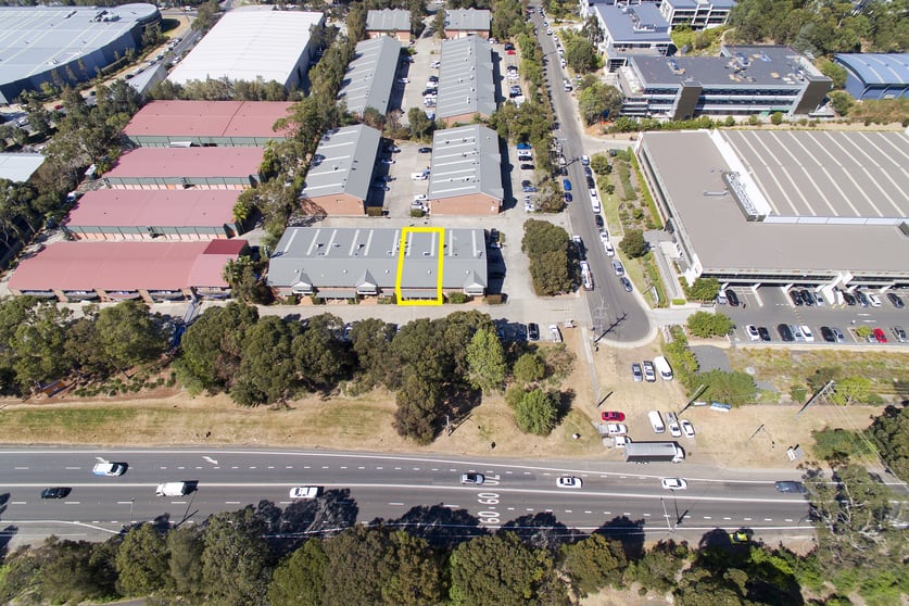 Click to view all images 2/92a Mona Vale Road Warriewood NSW 2102 - Image 2