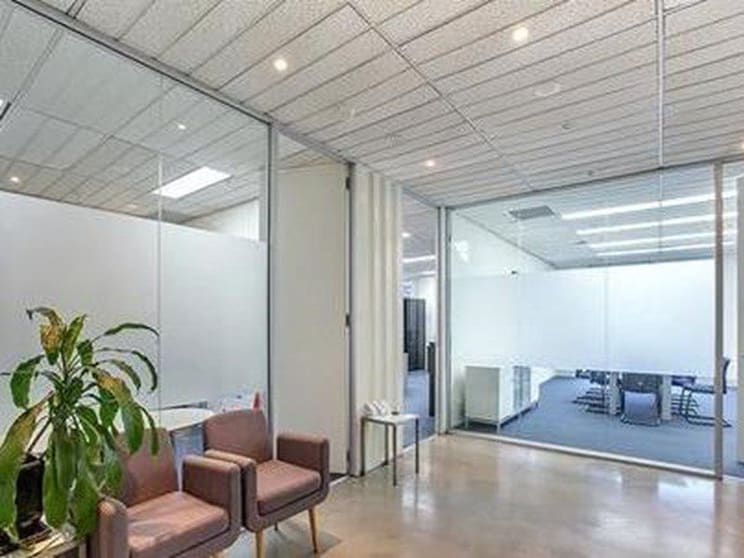 Click to view all images 15 Bourke Road Mascot NSW 2020 - Image 3