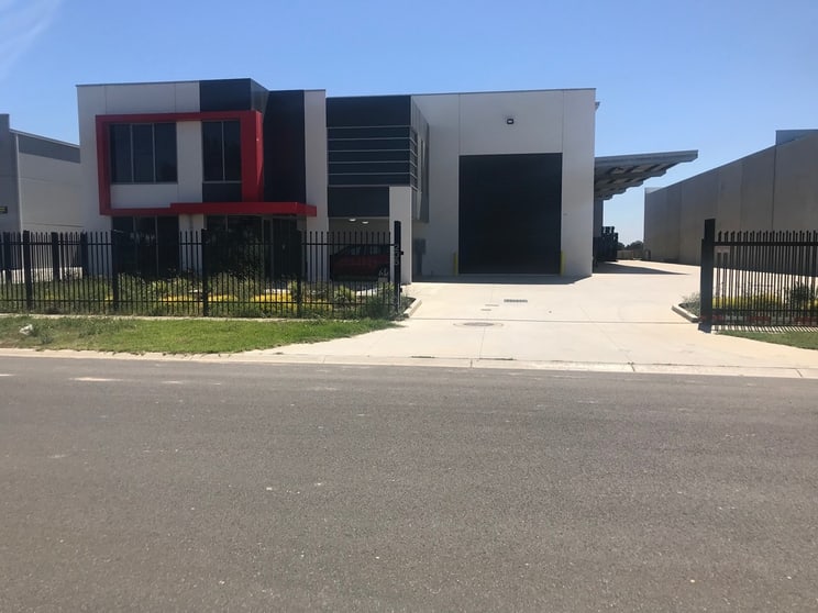 Click to view all images 206-208 Discovery Road Dandenong VIC 3175 - Image 1