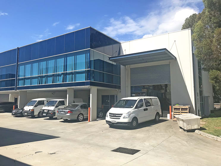 Click to view all images 2/8 Samantha Court Knoxfield VIC 3180 - Image 1