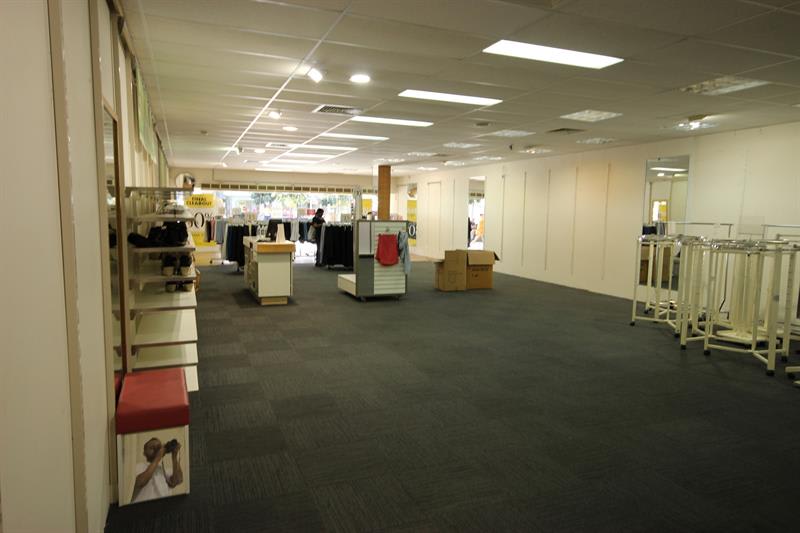 Click to view all images 174 Macquarie St Liverpool NSW 2170 - Image 3