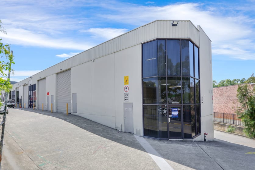 Click to view all images Seven Hills NSW 2147 - Image 1