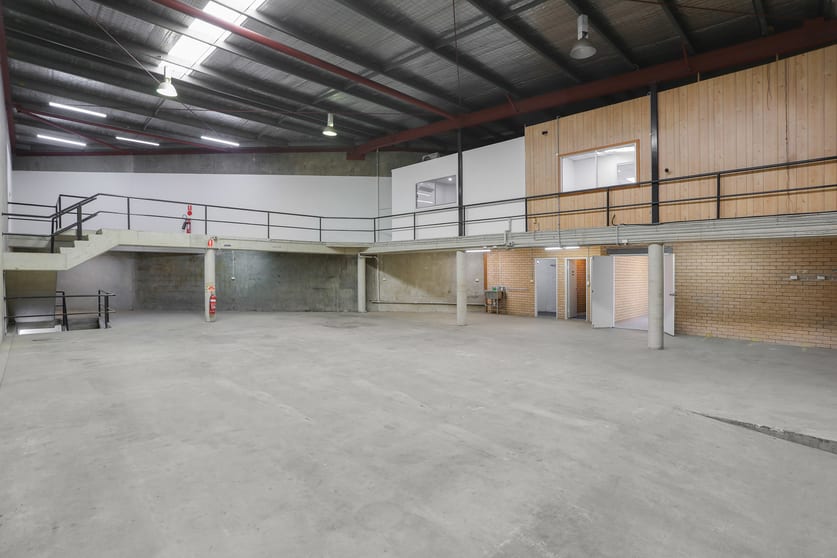 Click to view all images Seven Hills NSW 2147 - Image 2