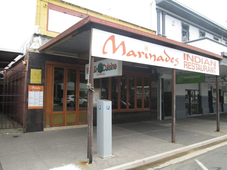 Click to view all images 41-43 Spence Street Cairns City QLD 4870 - Image 1