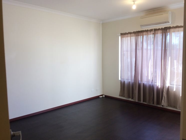 Click to view all images 3/58 Coolamon Blvd Ellenbrook WA 6069 - Image 3