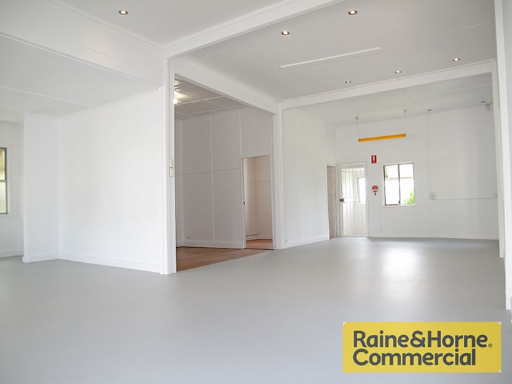 Click to view all images 89 Enoggera Terrace Paddington QLD 4064 - Image 3