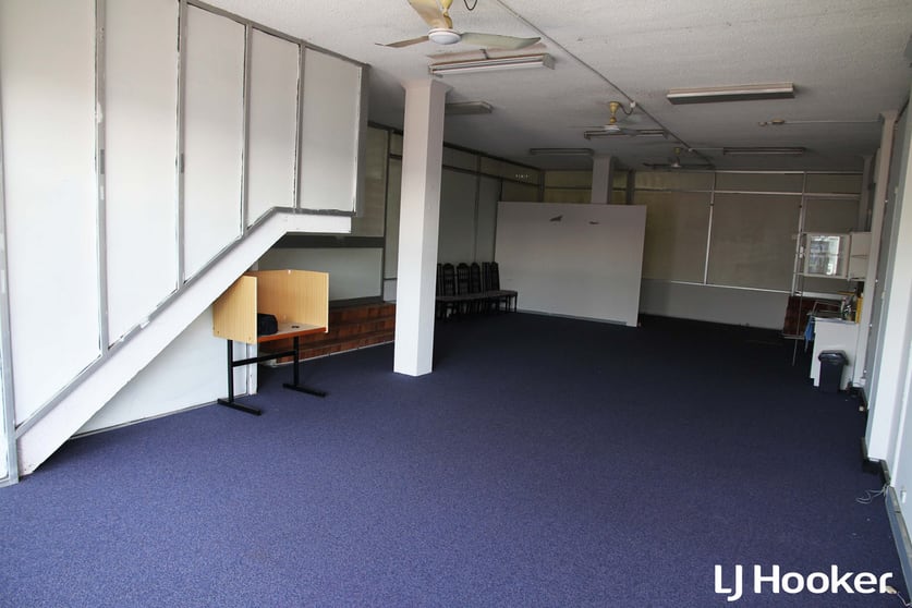 Click to view all images Shop 4/3 Violet Street Redcliffe QLD 4020 - Image 3