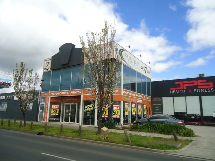 Click to view all images 77A Matthews Avenue Airport West VIC 3042 - Image 1
