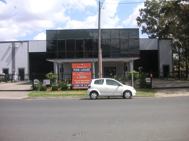 Click to view all images 106 - 108 Ashford Avenue Milperra NSW 2214 - Image 3
