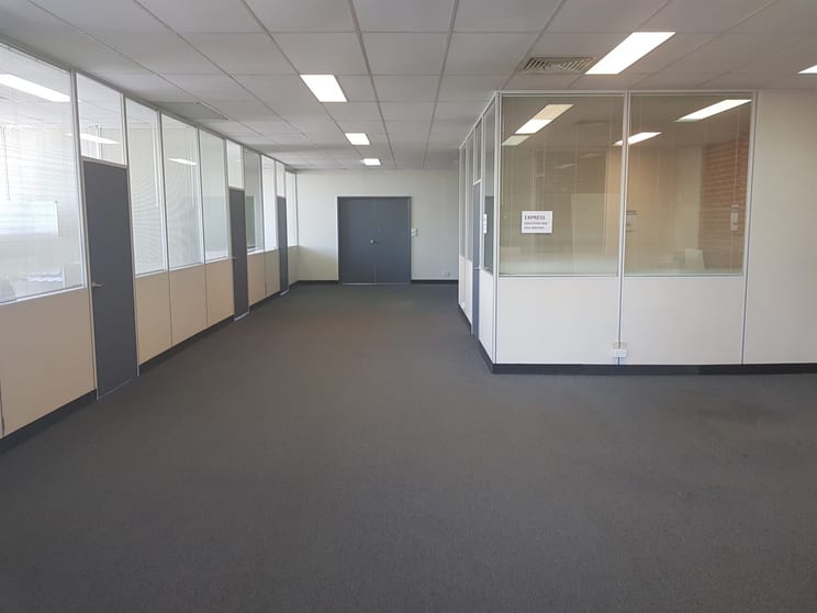 Click to view all images 7 Cozens Street Brunswick VIC 3056 - Image 3