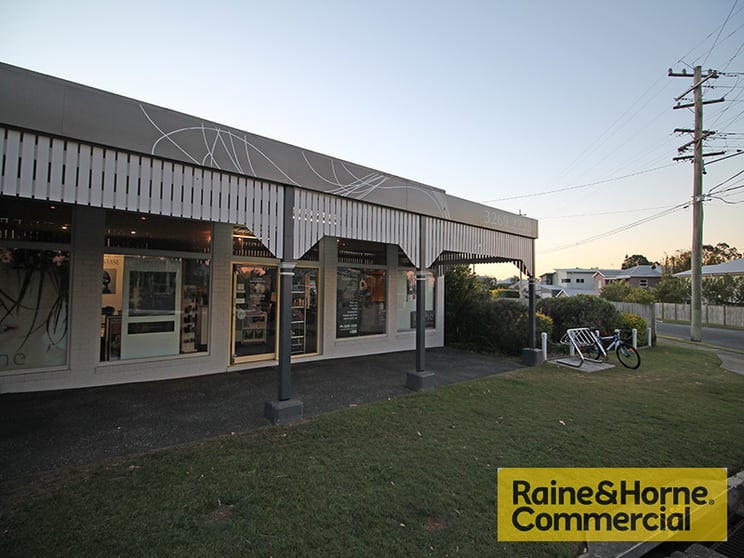3/74 Ward Street Sandgate QLD 4017 - Image 1