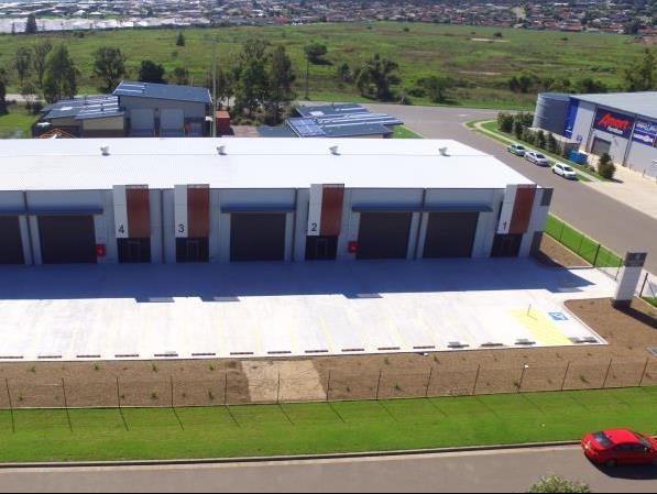 Click to view all images Unit 1/4 Mustang Drive Rutherford NSW 2320 - Image 1