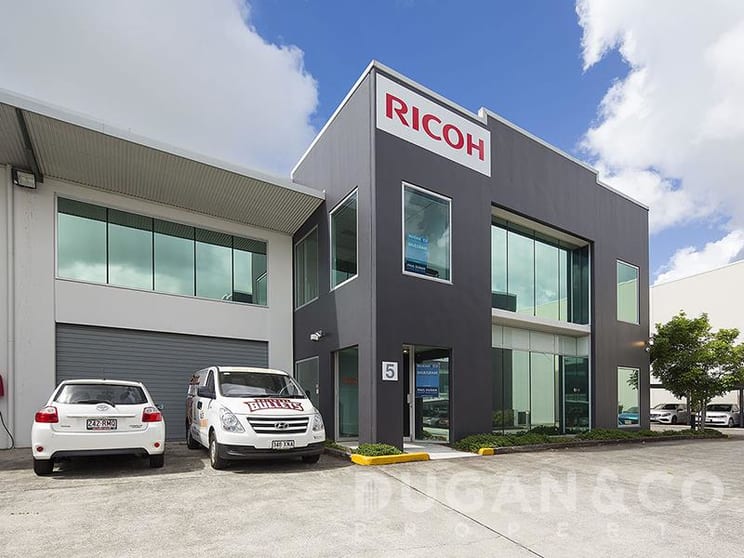 Click to view all images Murarrie QLD 4172 - Image 1