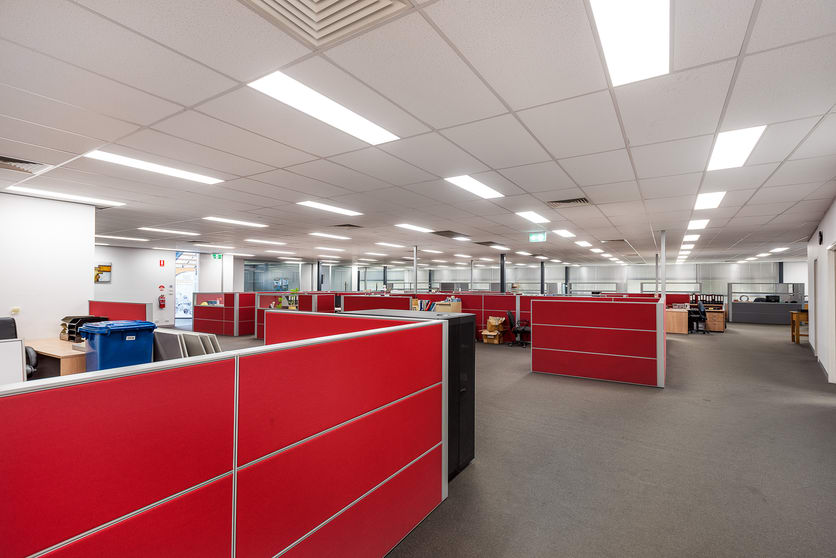 Click to view all images Grnd Floor/174 Fairbairn Road Sunshine West VIC 3020 - Image 2