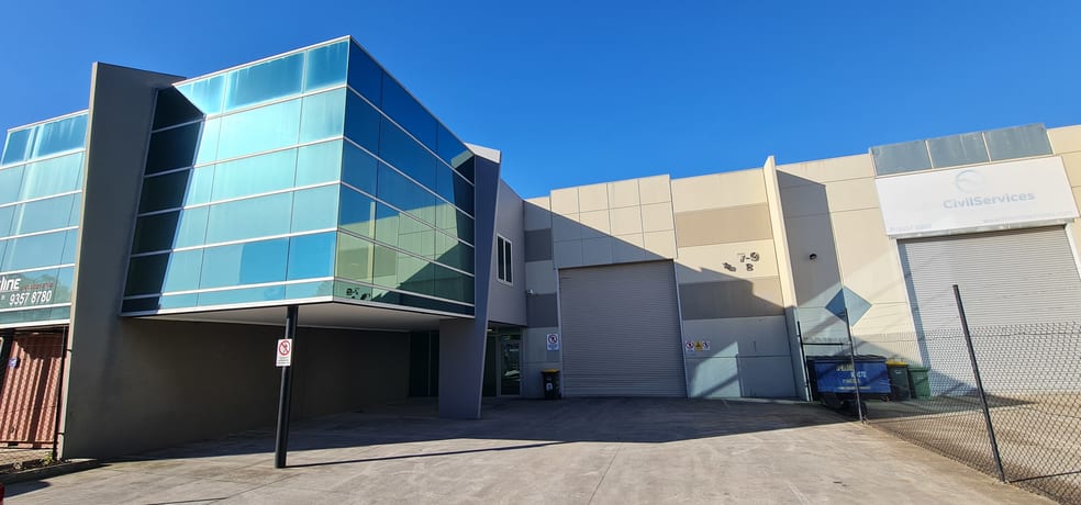 Click to view all images 2/7-9 Clarissa Street Campbellfield VIC 3061 - Image 1