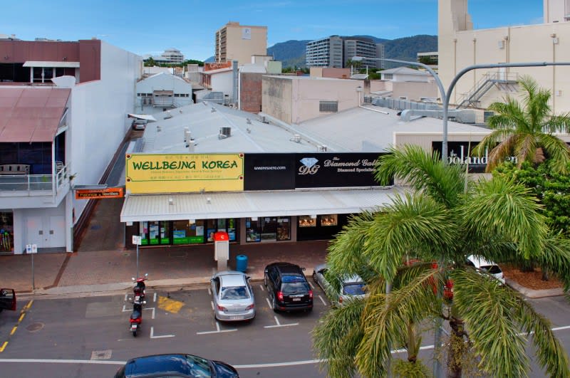 Click to view all images A/52 Lake Street Cairns City QLD 4870 - Image 1