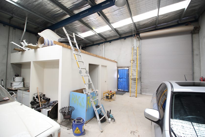 Click to view all images 1/6 Kenji Street Mornington VIC 3931 - Image 3
