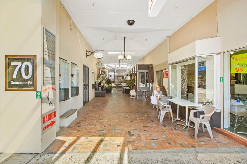 Click to view all images 70 Doncaster Road Balwyn North VIC 3104 - Image 2