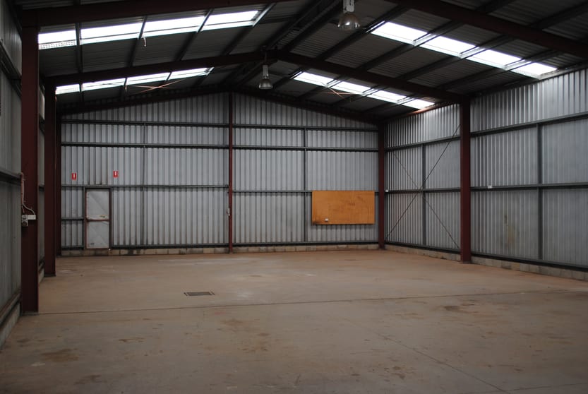 Click to view all images Shed 5, 388 Taylor Street Wilsonton QLD 4350 - Image 3