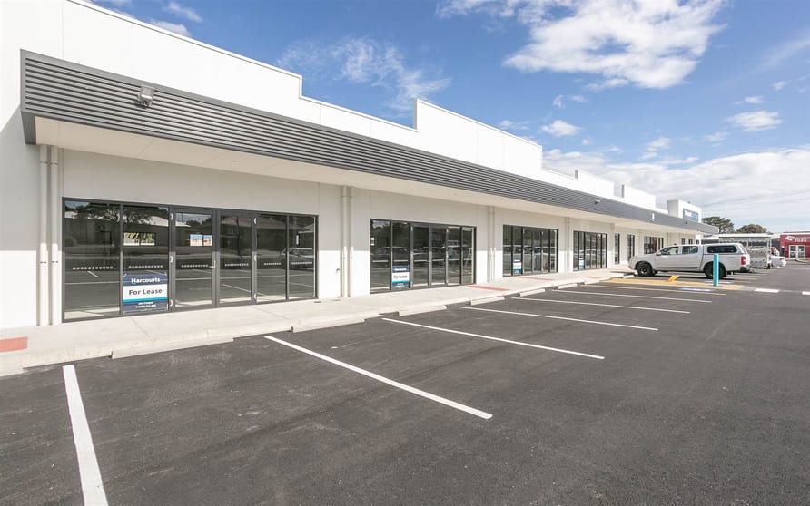 Click to view all images 240-244 Port Elliot Road Hayborough SA 5211 - Image 2