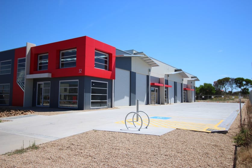 Click to view all images 3/32 Henry Wilson Drive Rosebud VIC 3939 - Image 1