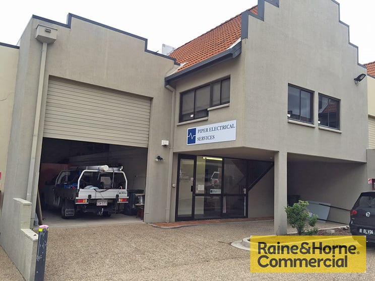Click to view all images Windsor QLD 4030 - Image 1