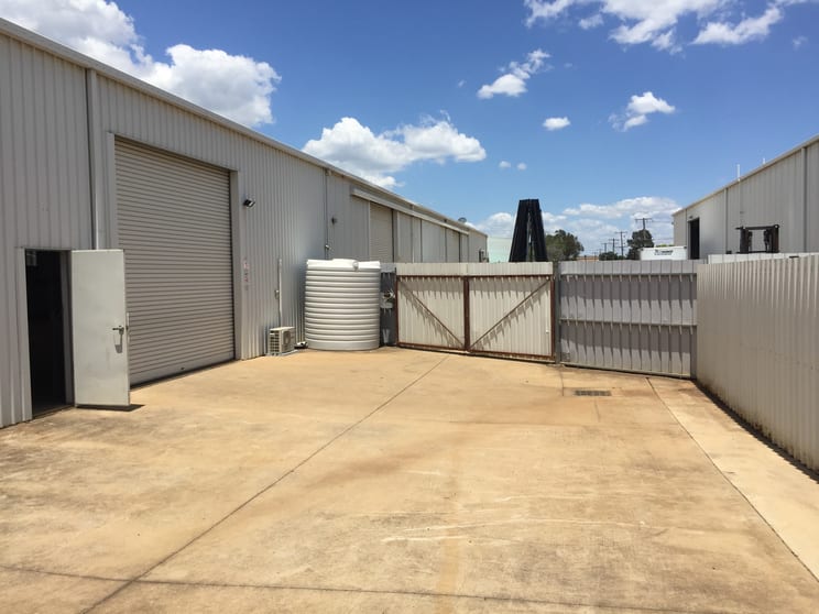 Click to view all images T2,13-15 Carroll Street Wilsonton QLD 4350 - Image 1