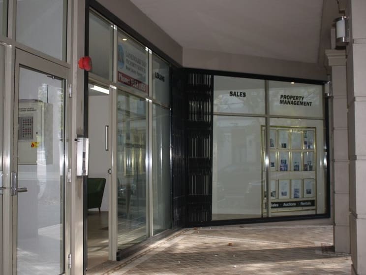 Click to view all images 1/87-91 Cathedral Street Woolloomooloo NSW 2011 - Image 2