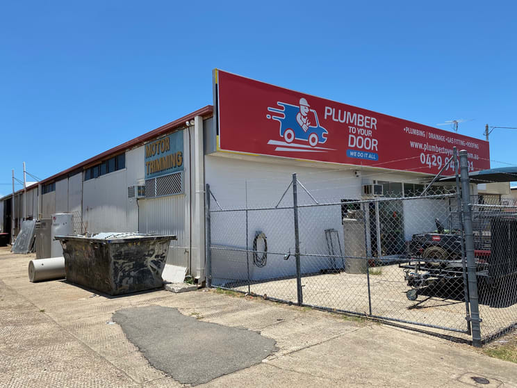 Click to view all images 24 Punari Street Currajong QLD 4812 - Image 2