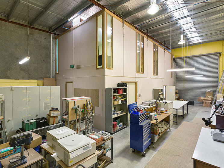 Click to view all images Unit 8/277-289 Middleborough Road Box Hill South VIC 3128 - Image 2