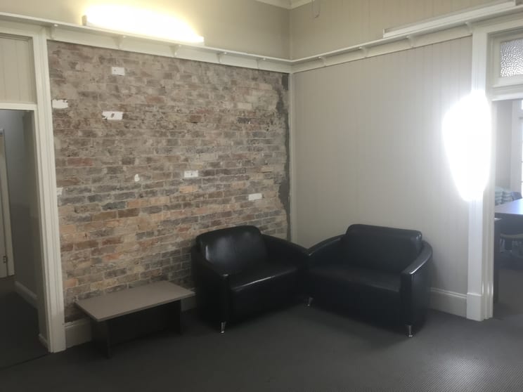 Click to view all images 487-489 Ruthven Street - First Floor Toowoomba City QLD 4350 - Image 2