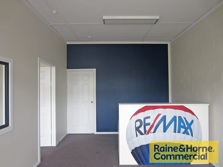 Click to view all images Bracken Ridge QLD 4017 - Image 2