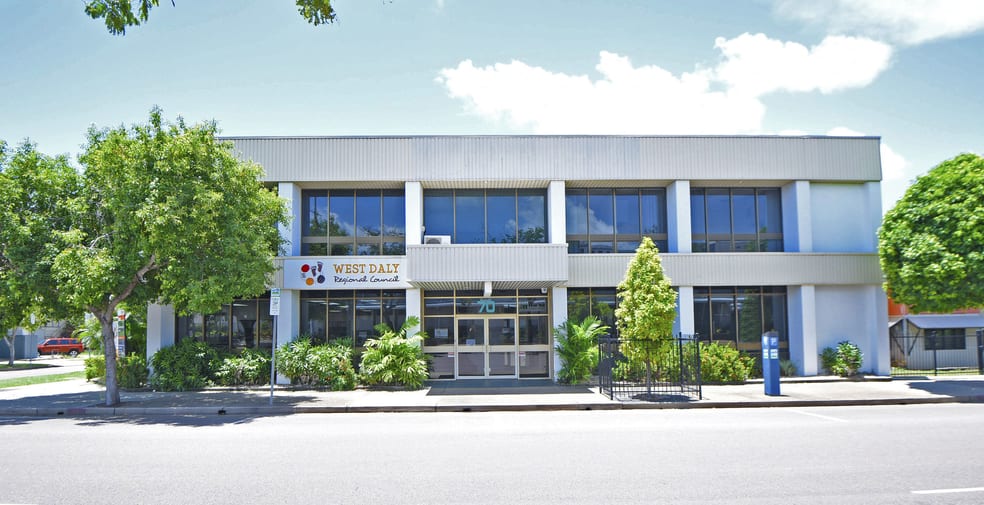 Click to view all images 2/70 Cavenagh Street Darwin City NT 0800 - Image 2
