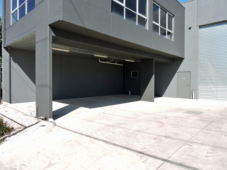 Click to view all images 13 Lentini Street Hoppers Crossing VIC 3029 - Image 3