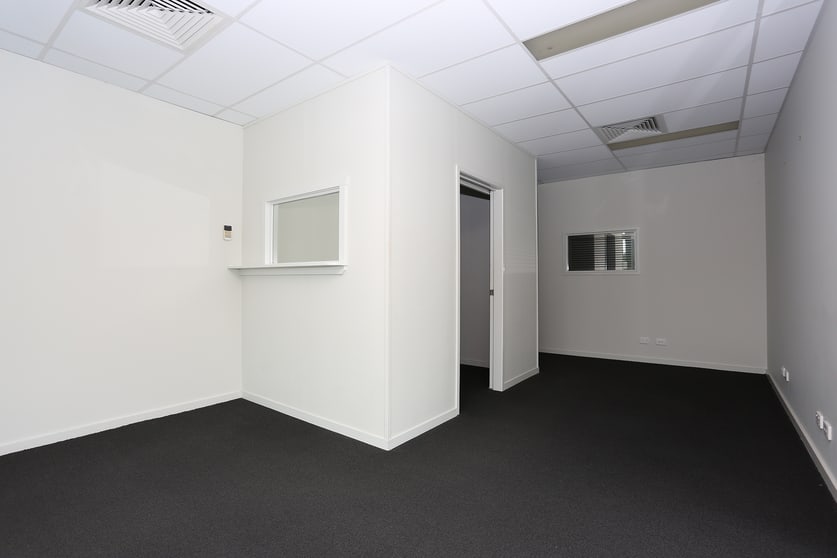 Click to view all images 17/6 James Road Beachmere QLD 4510 - Image 2
