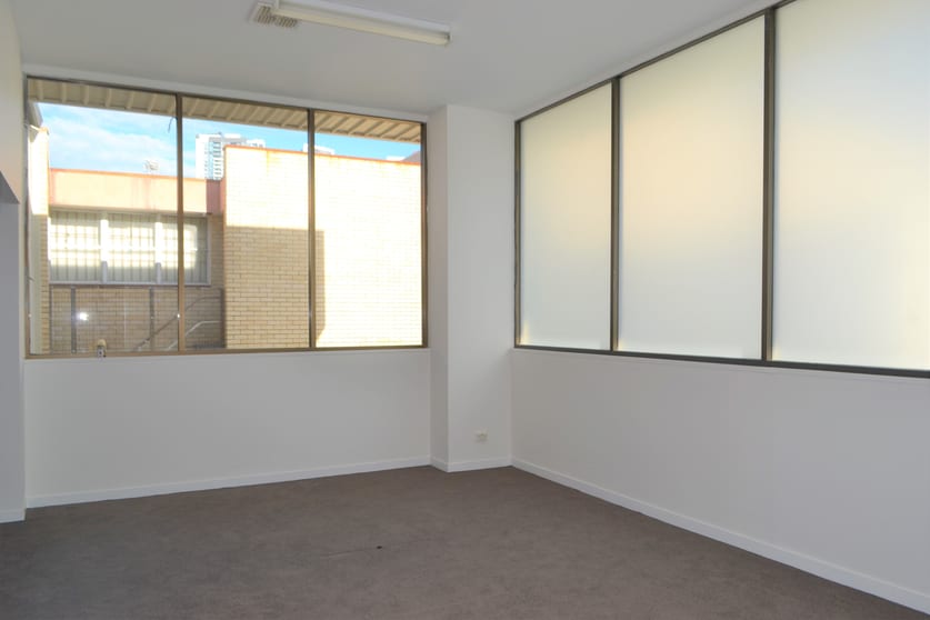 Click to view all images Suite 4G/126 Scarborough Street Southport QLD 4215 - Image 1
