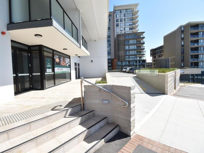 Click to view all images Ground Floor Lot 2/75 Shortland Esplanade Newcastle NSW 2300 - Image 1