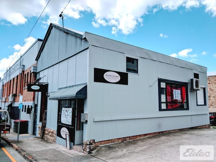 Click to view all images Woolloongabba QLD 4102 - Image 1